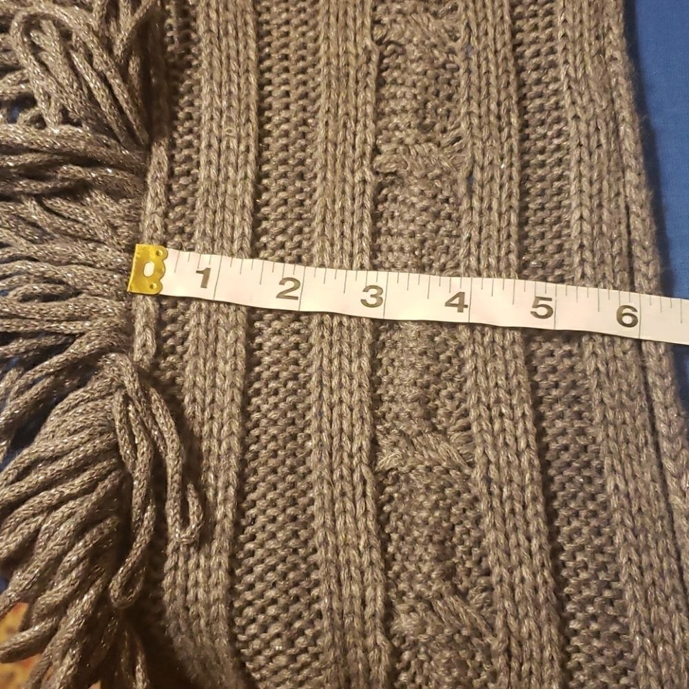 EXPRESS Infinity Scarf  - Picture 2 of 5